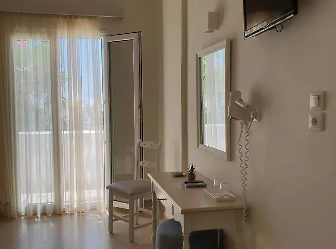 Alkyon Hotel Kamári